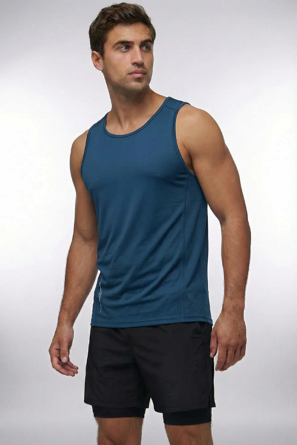 Active Performance Vest - Image 9