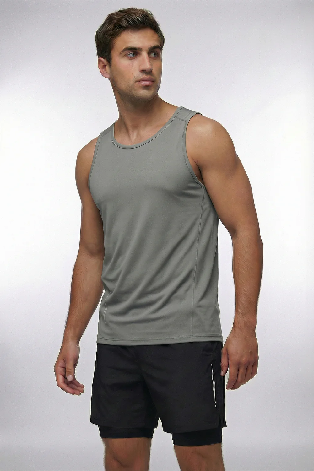Active Performance Vest - Image 9
