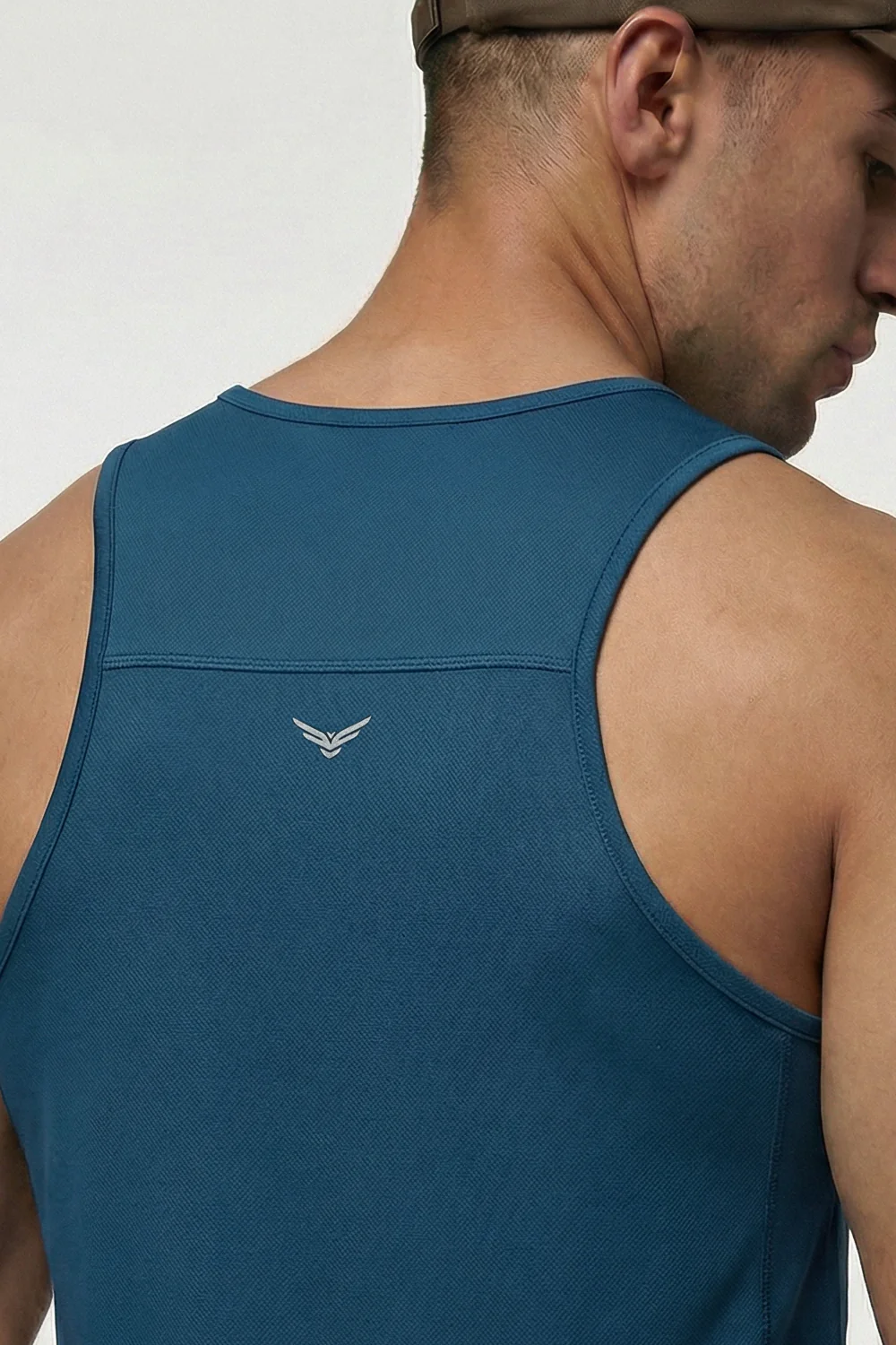 Active Performance Vest - Image 4