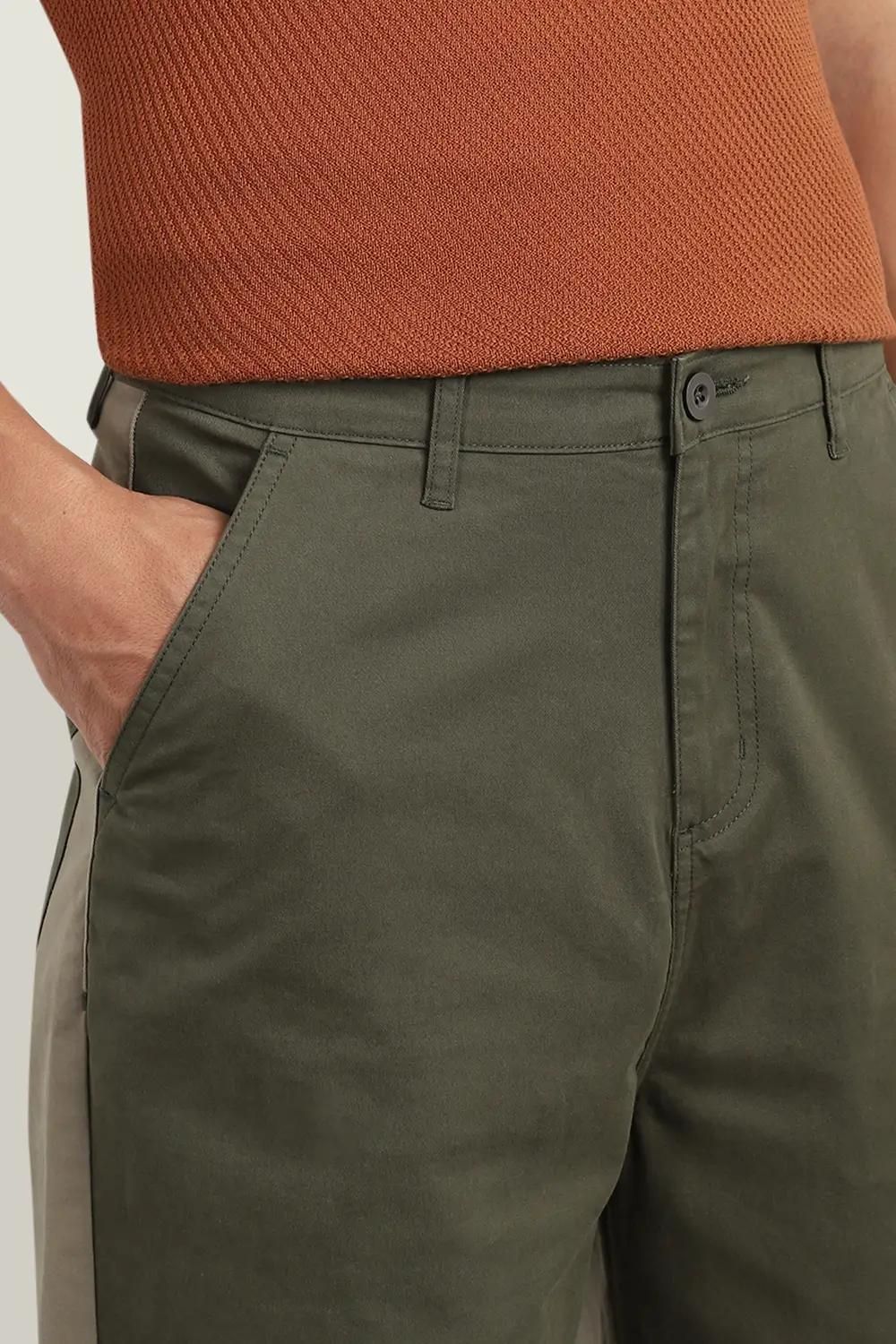 Super Baggy Colorblocked Cargo Pants - Image 7