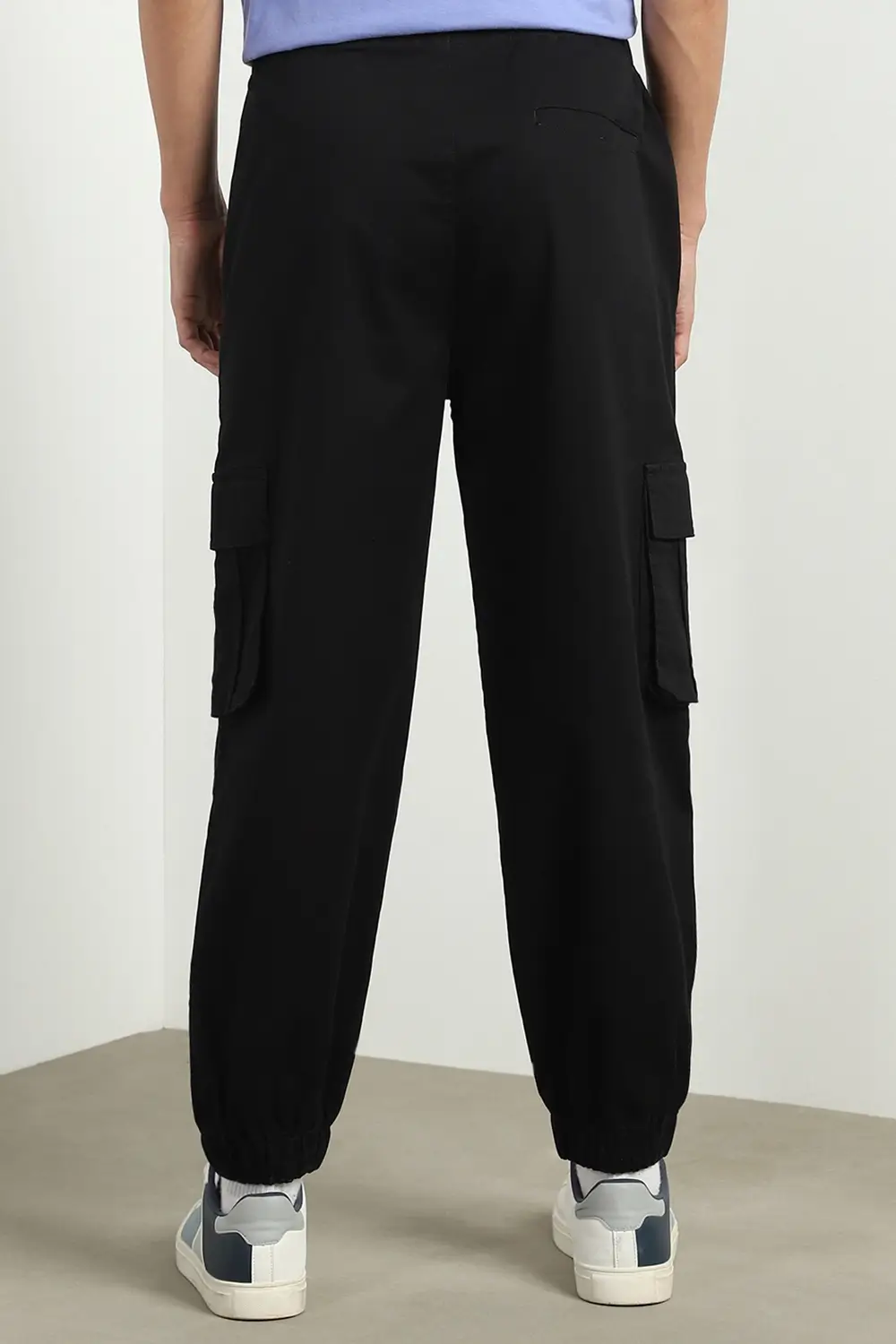 Oversized Black Cargo Pants - Image 6