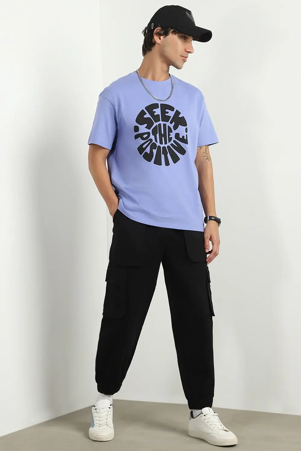Oversized Black Cargo Pants - Image 8