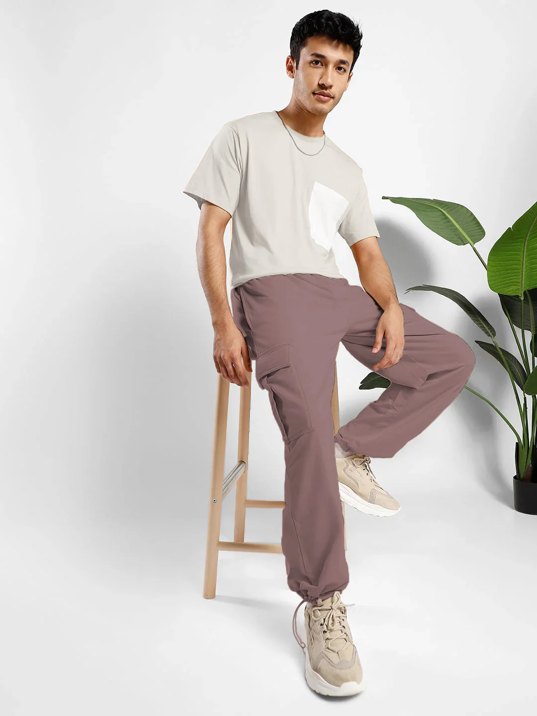 Relaxed Fit Cargo Joggers - Image 100