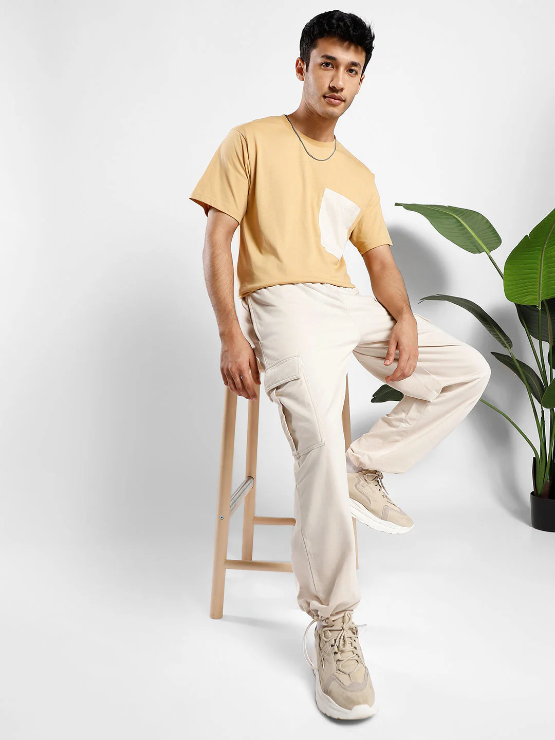 Relaxed Fit Cargo Joggers - Image 45